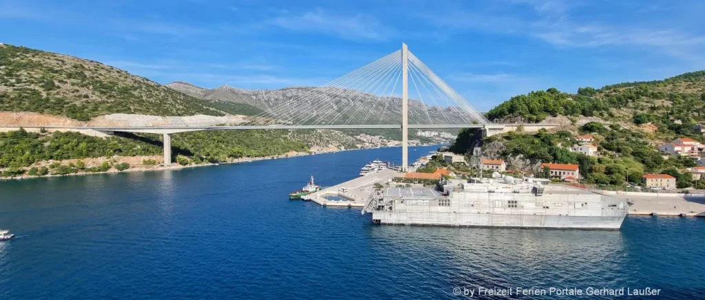 Wahrzeichen, Top Attraktionen & Sehenswürdigkeiten beim Dubrovnik Rundgang  Franjo-Tuđman-Brücke