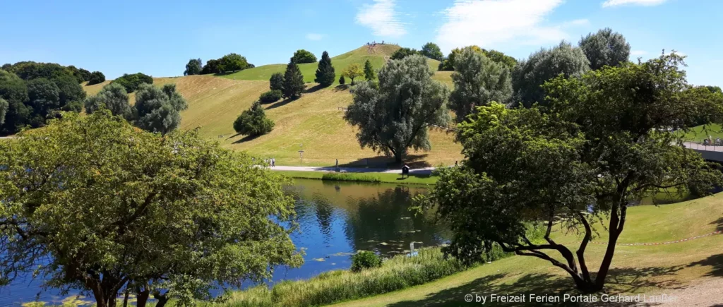 sehenswertes Olympiagelände in München - Spazieren gehen im Olympiapark