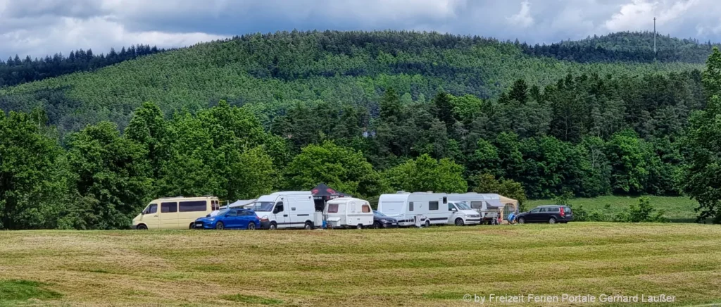 Wohnmobilreisen in Süddeutschland Wohnwagen Stellplatz in Bayern